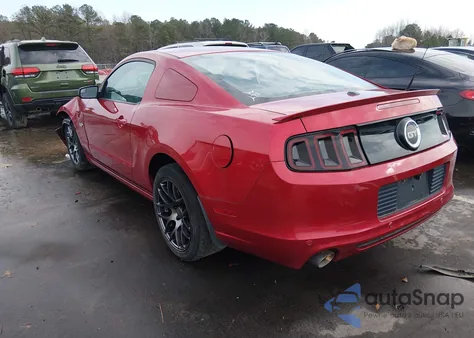 2013 Ford Mustang Gt Premium z USA, uszkodzony, nr VIN 1ZVBP8CF1D5252848